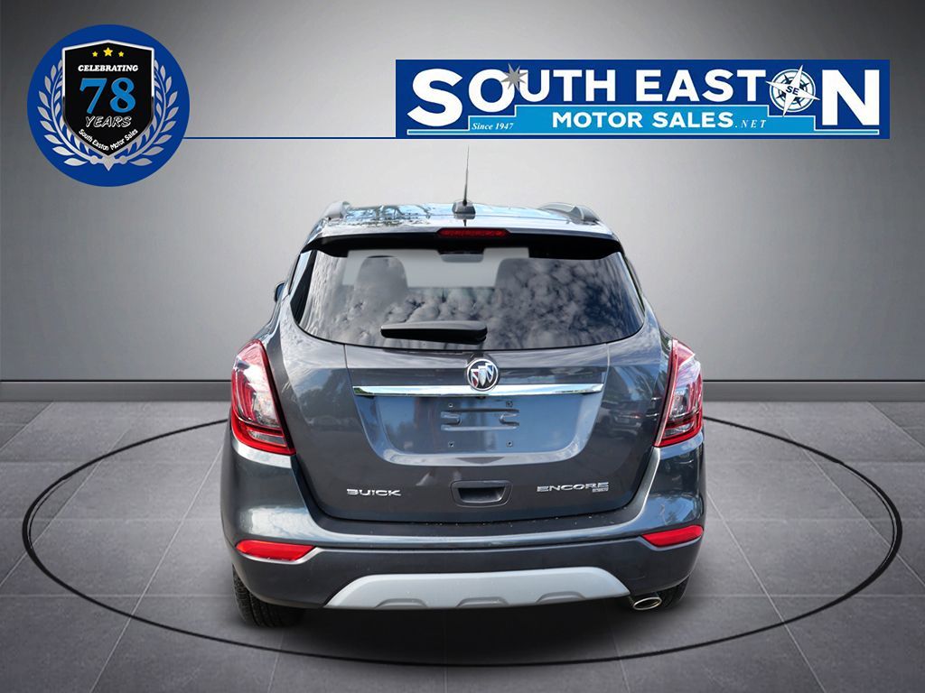 2017 Buick Encore Essence photo 4
