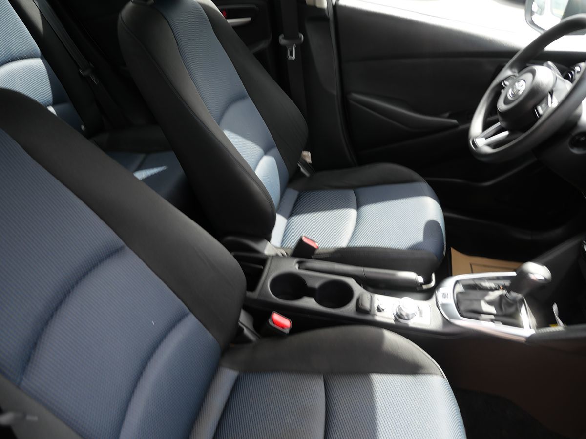 2019 Toyota Yaris photo 22