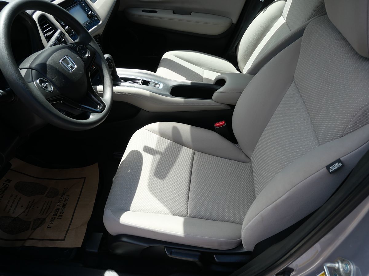 2018 Honda HR-V LX photo 10