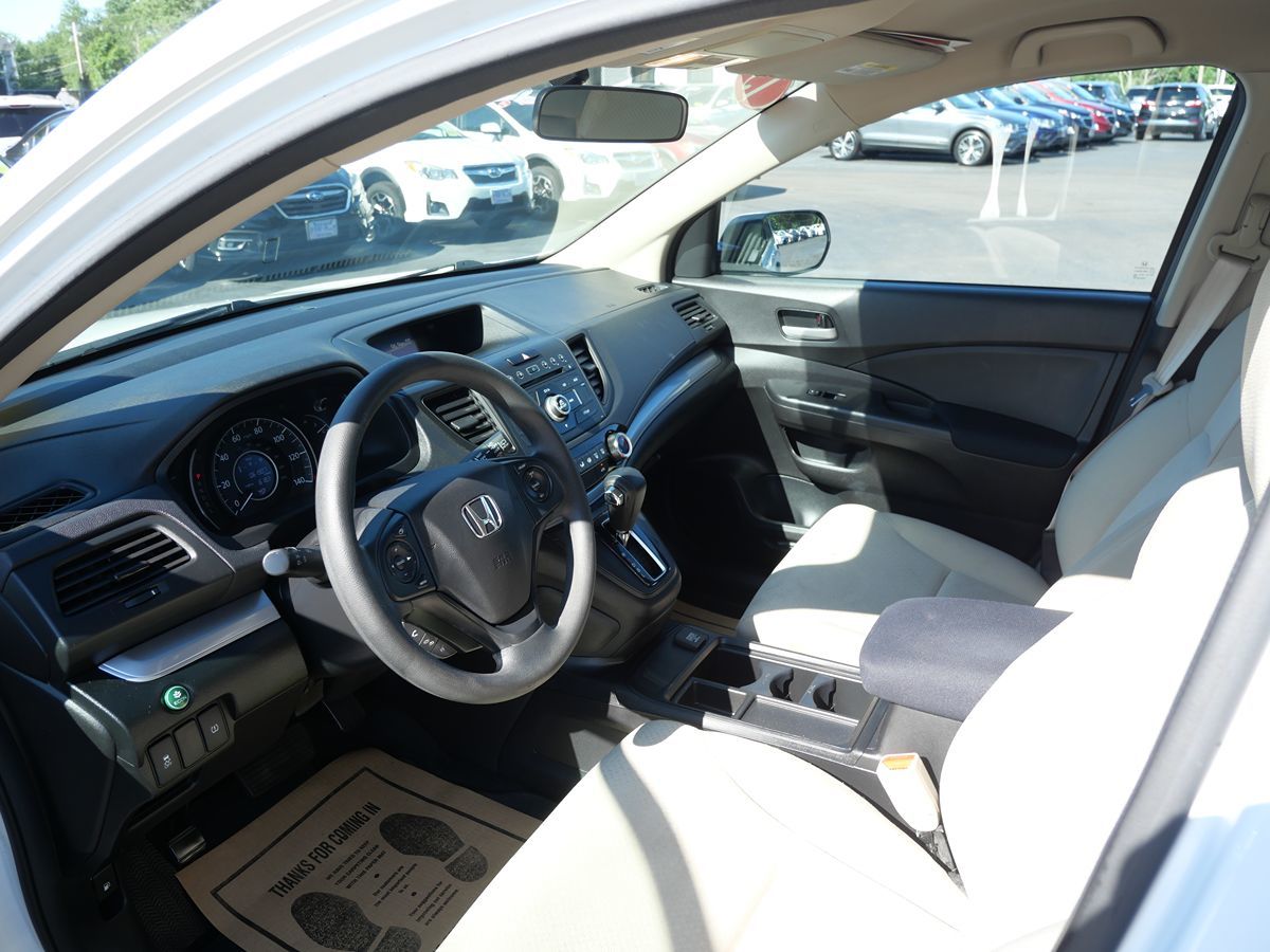 2015 Honda CR-V LX photo 8