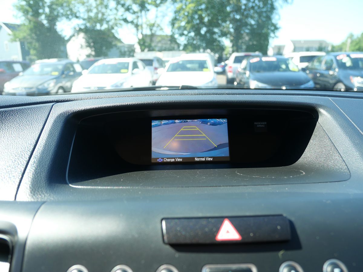 2015 Honda CR-V LX photo 16