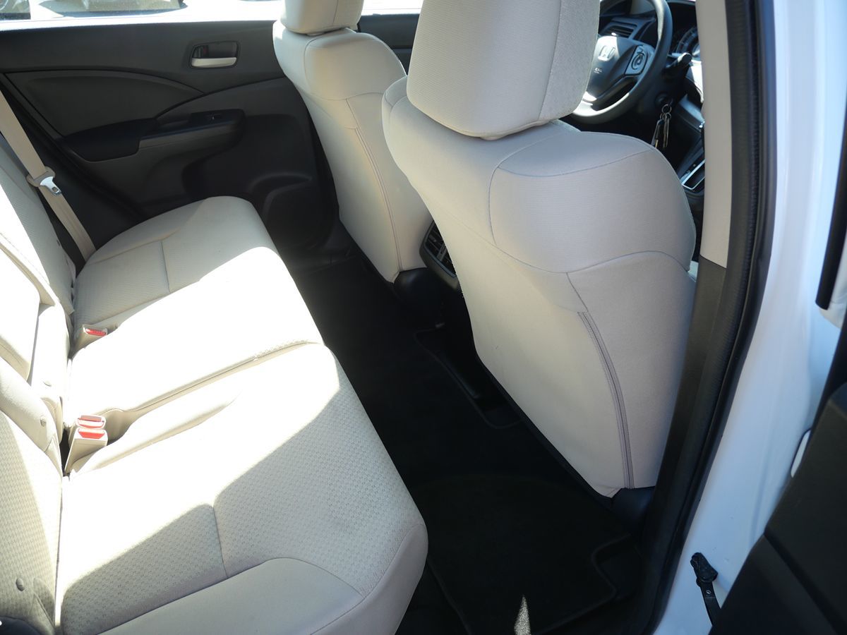 2015 Honda CR-V LX photo 25