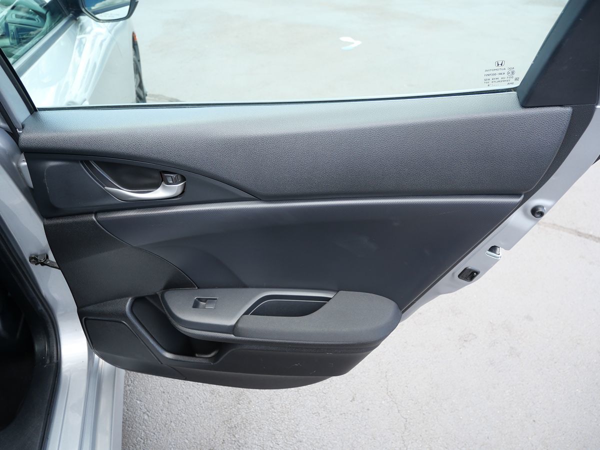2018 Honda Civic Hatchback LX photo 25
