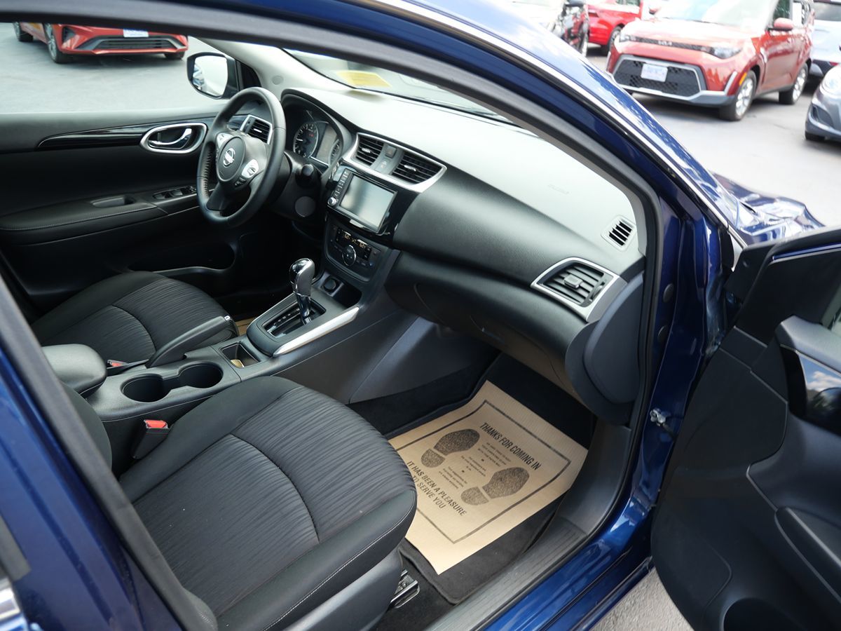 2019 Nissan Sentra SV photo 25