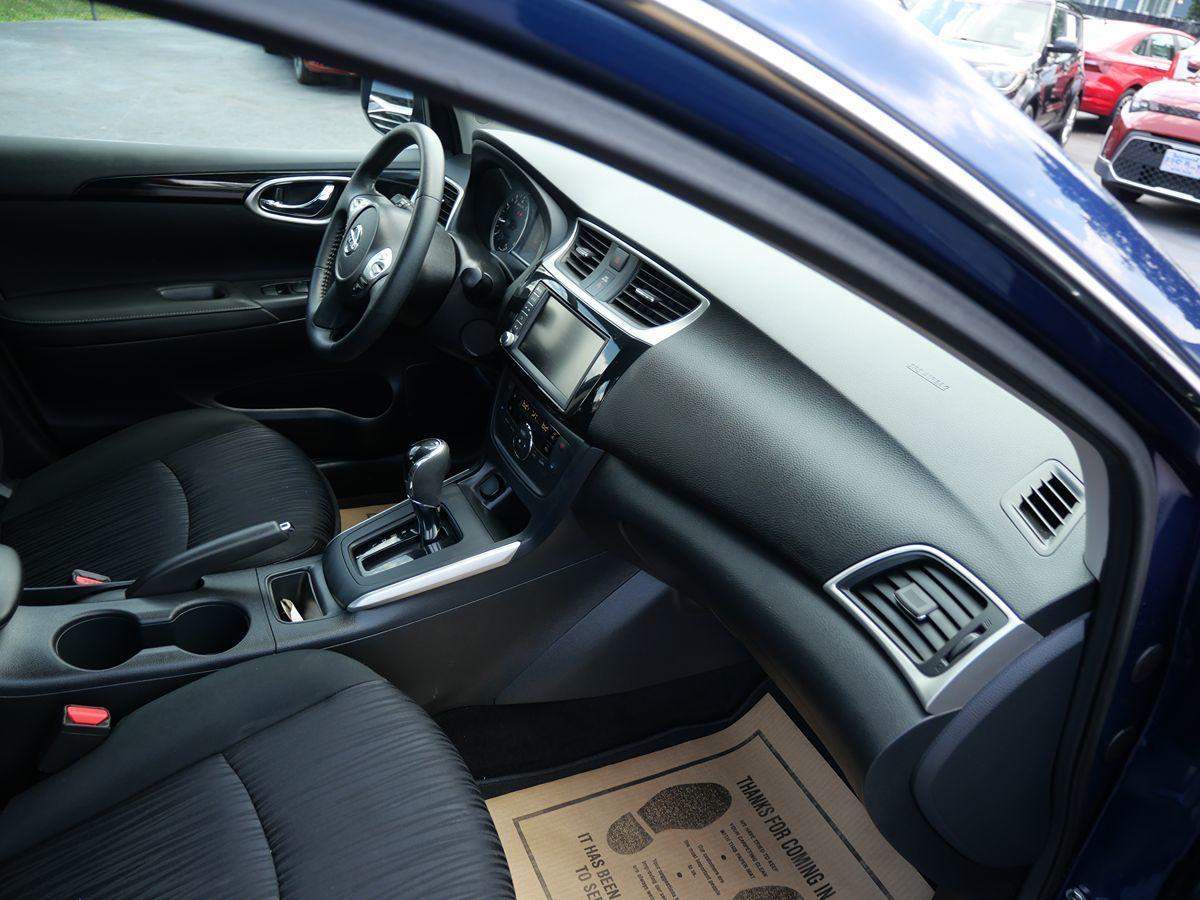 2019 Nissan Sentra SV photo 26