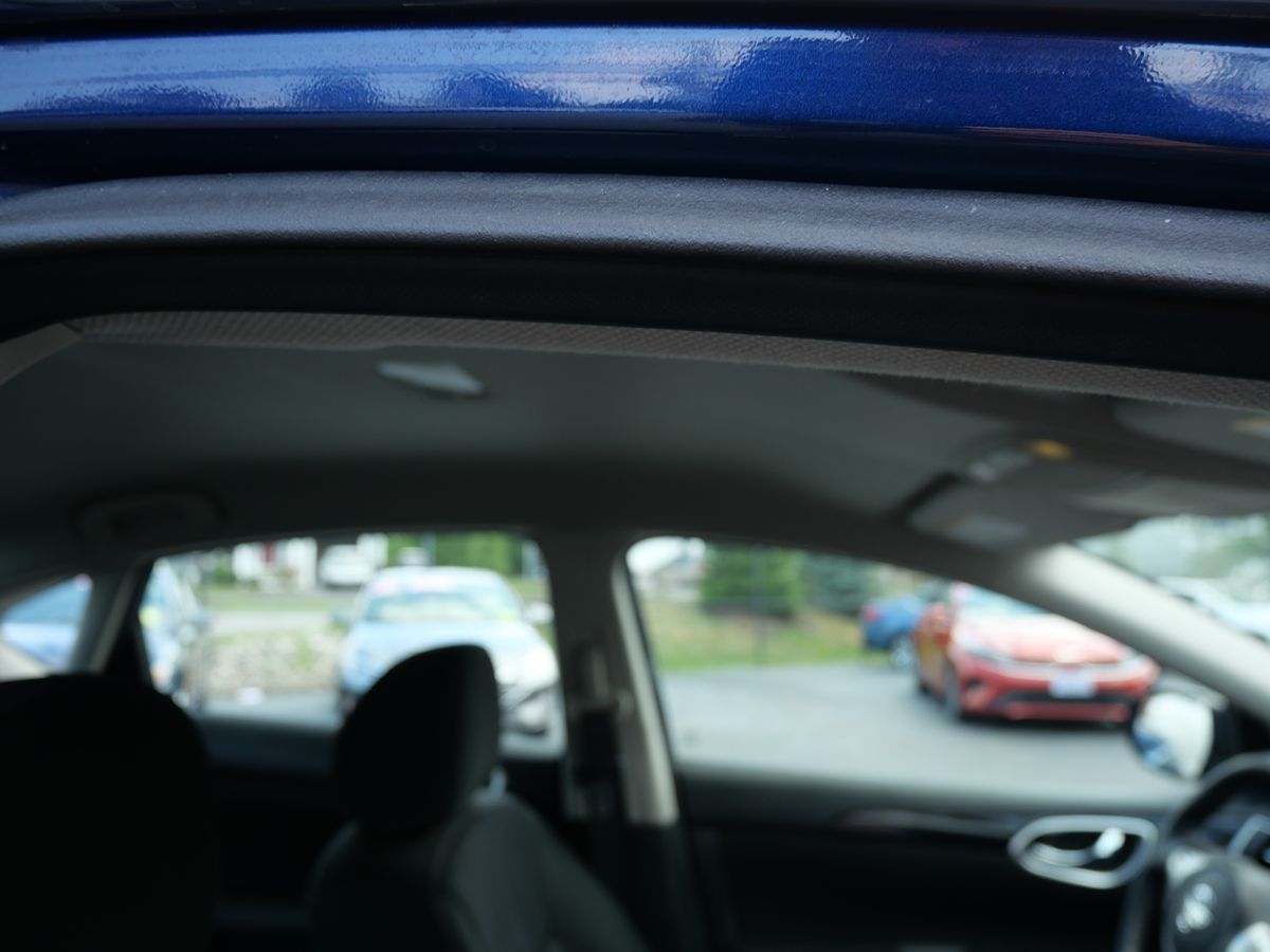 2019 Nissan Sentra SV photo 29