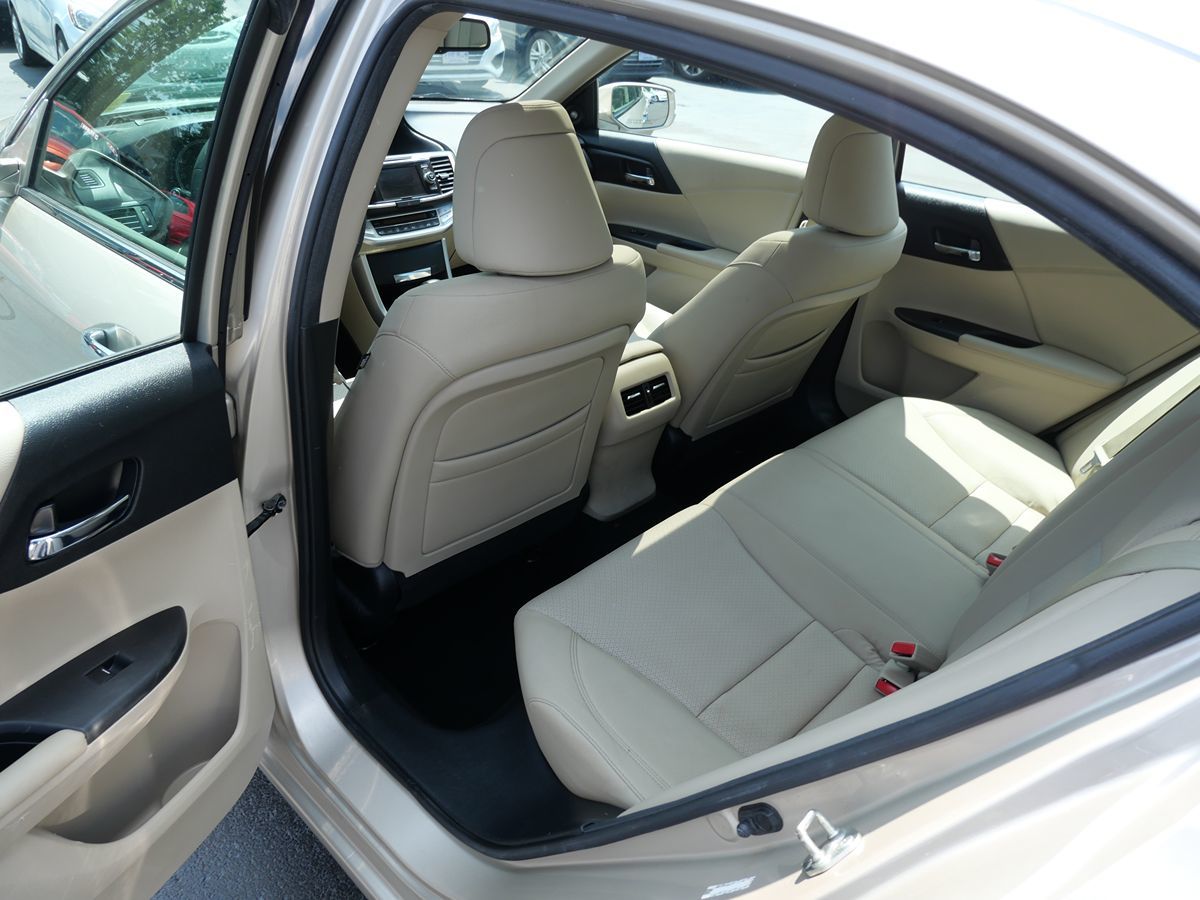 2014 Honda Accord EX-L photo 18