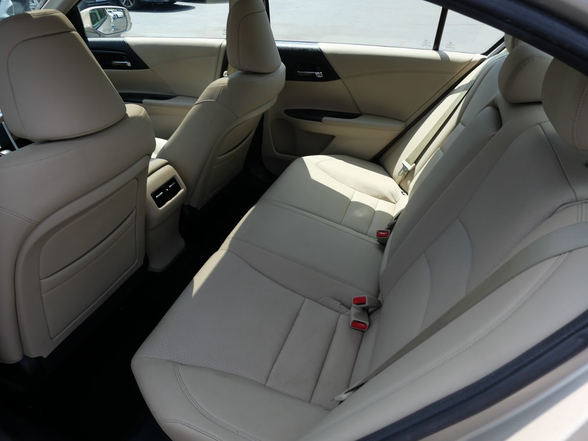 2014 Honda Accord EX-L photo 19