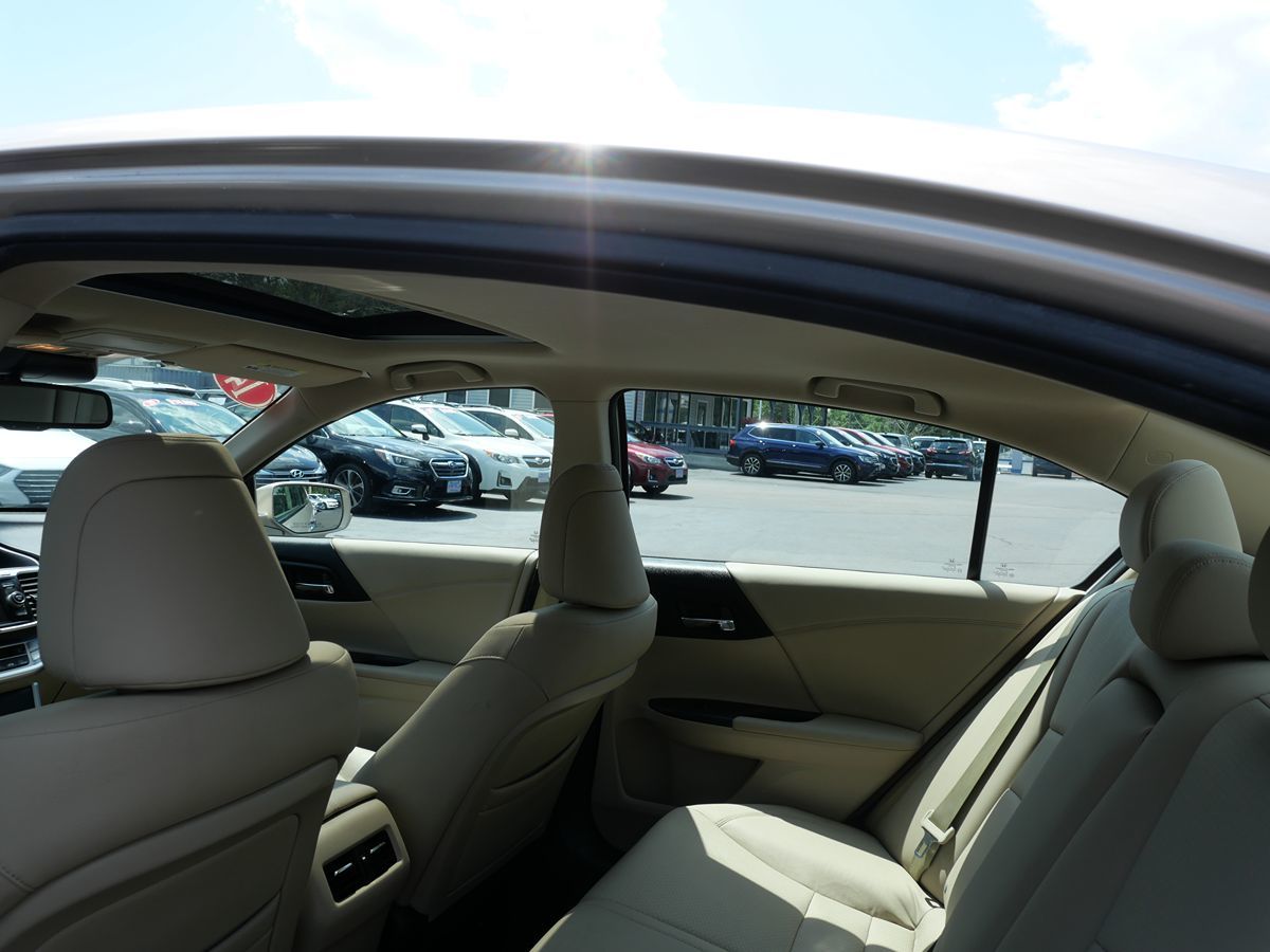 2014 Honda Accord EX-L photo 20