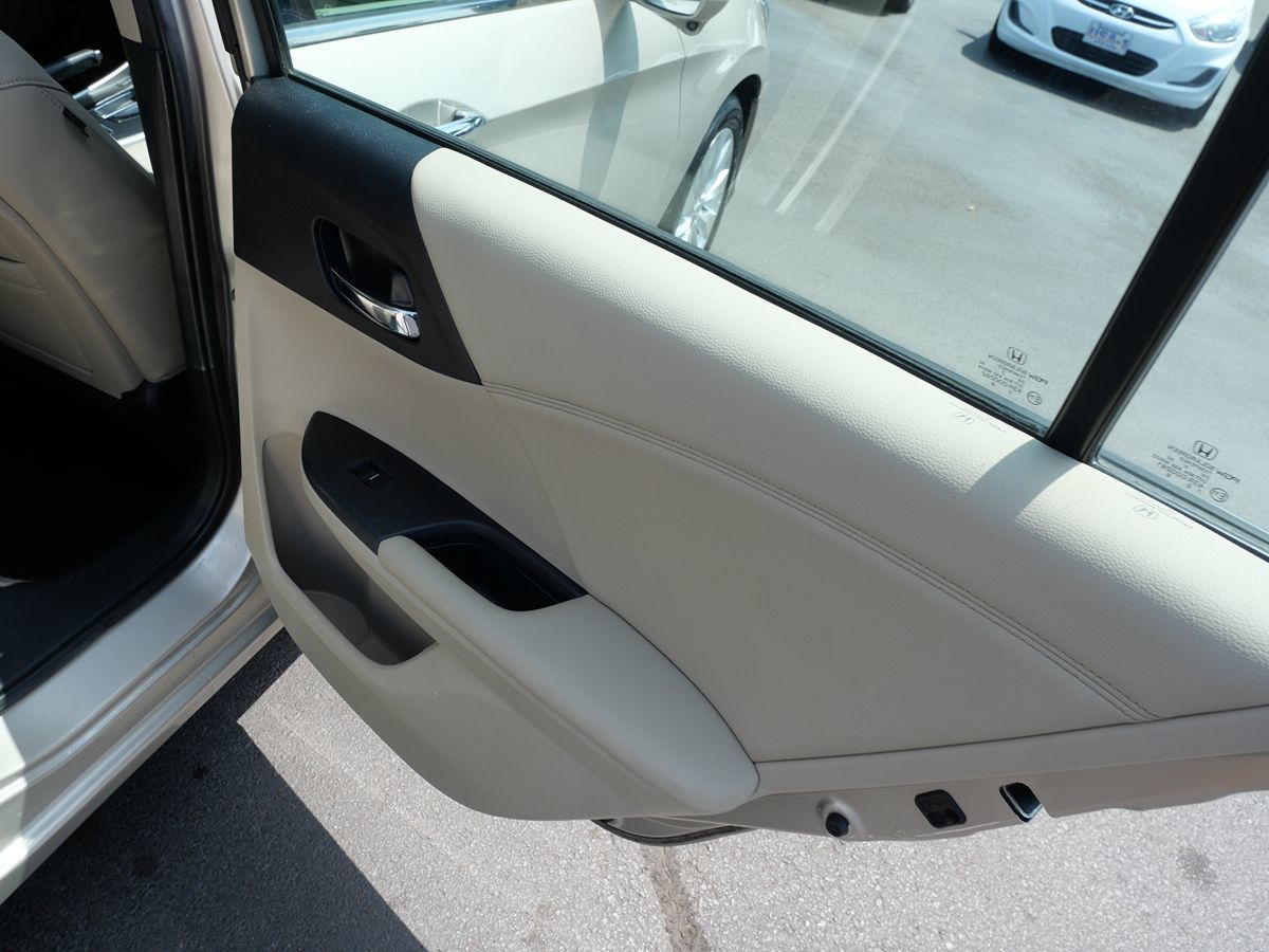 2014 Honda Accord EX-L photo 24