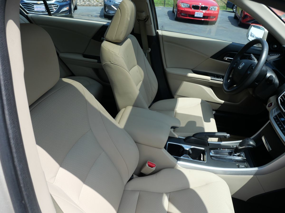 2014 Honda Accord EX-L photo 27