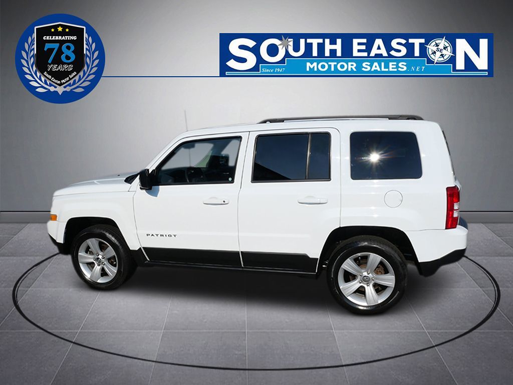 2017 Jeep Patriot Latitude photo 8