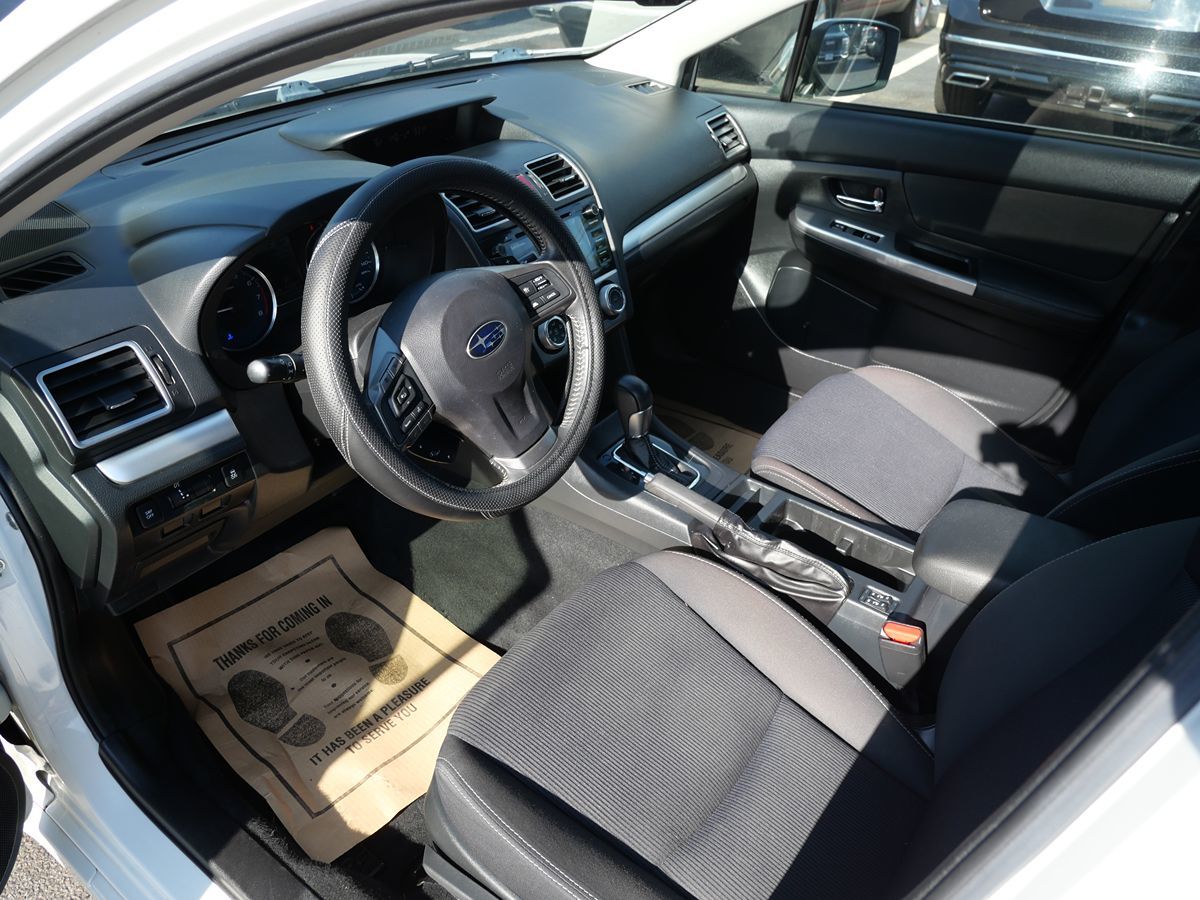 2016 Subaru Impreza 2.0i Sport Premium photo 9