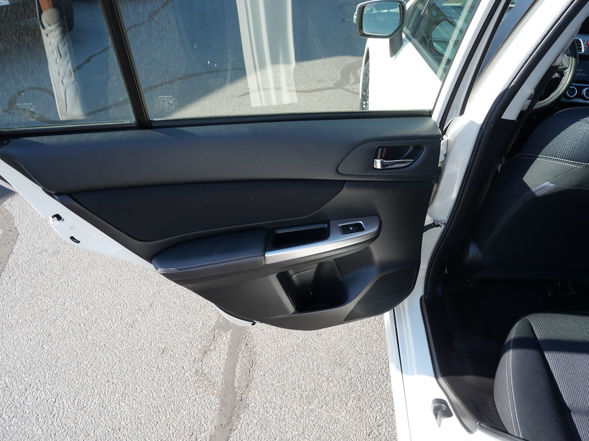 2016 Subaru Impreza 2.0i Sport Premium photo 17