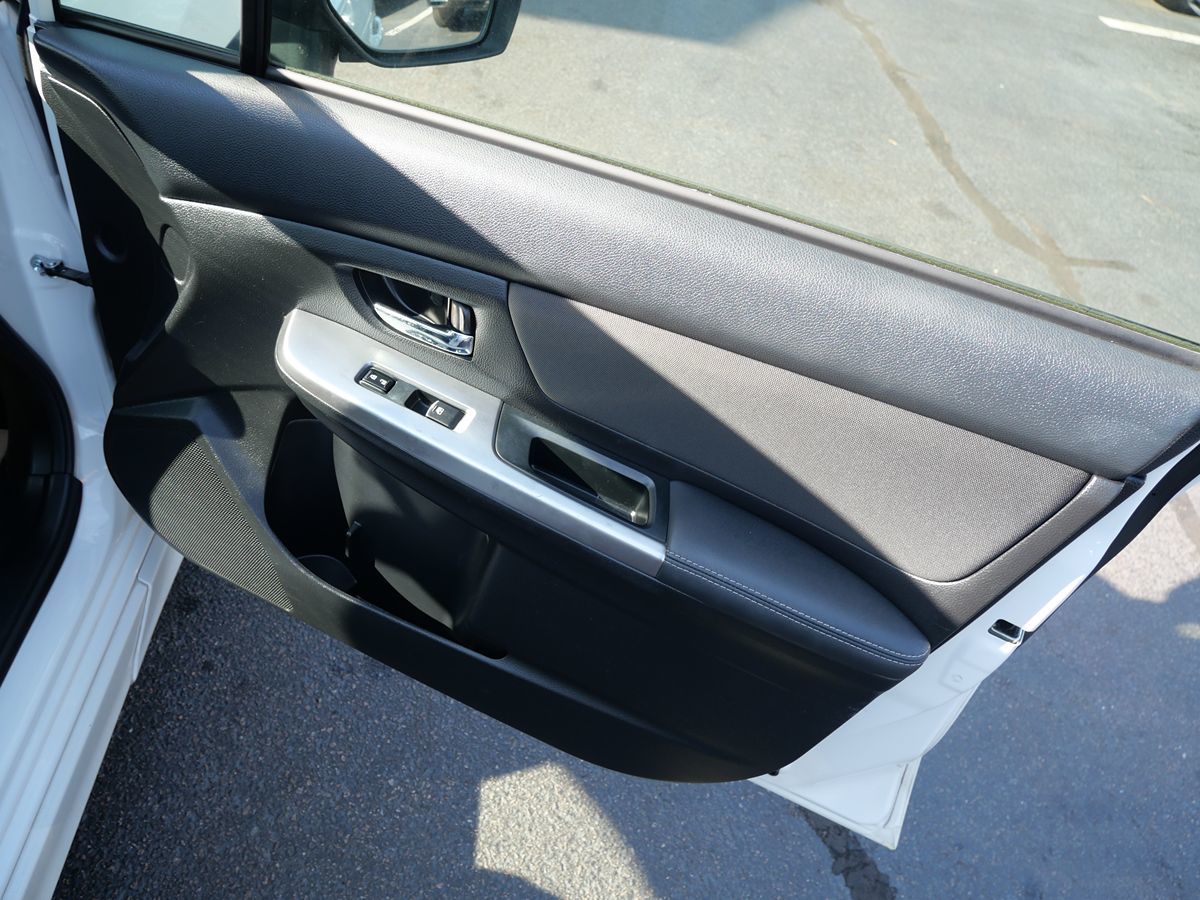2016 Subaru Impreza 2.0i Sport Premium photo 30