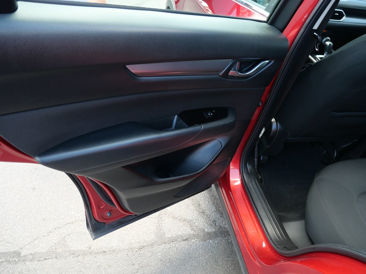 2019 Mazda CX-5 Sport photo 17