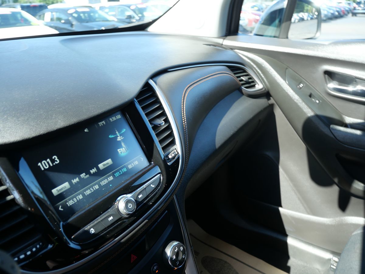 2017 Chevrolet Trax LS photo 13