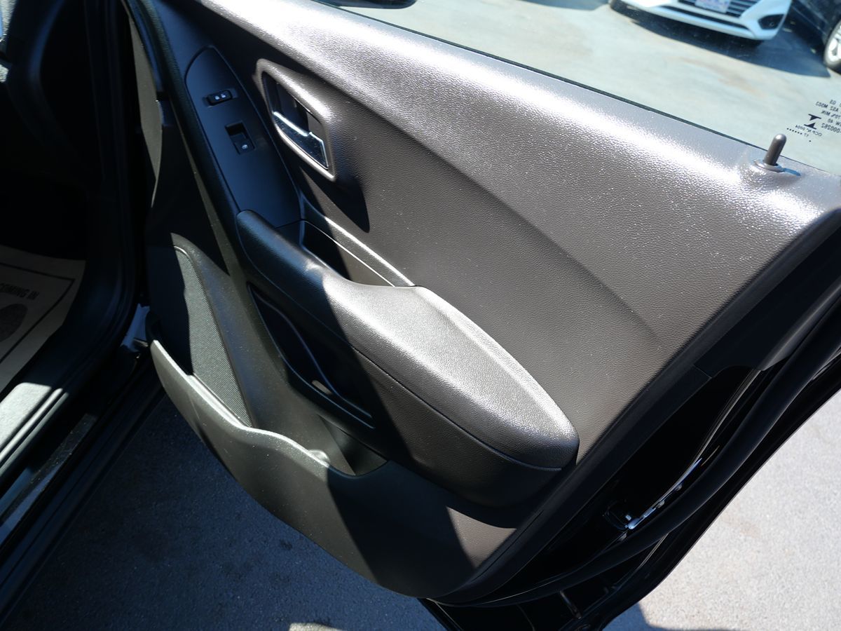 2017 Chevrolet Trax LS photo 29