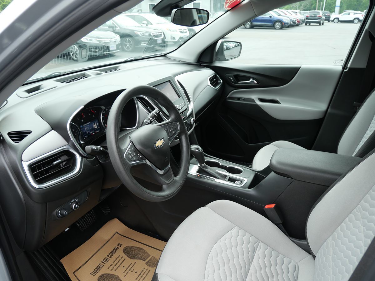2020 Chevrolet Equinox LT photo 10