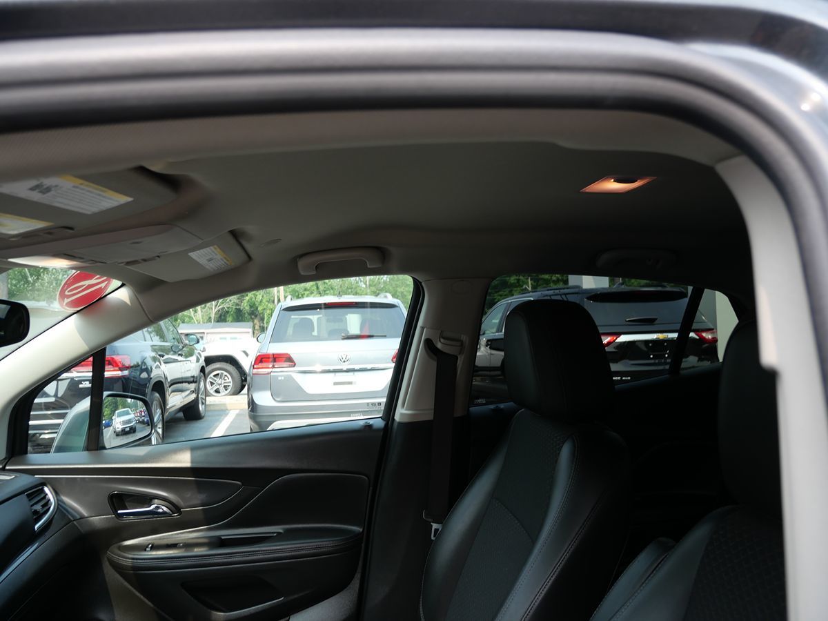 2018 Buick Encore Preferred photo 12