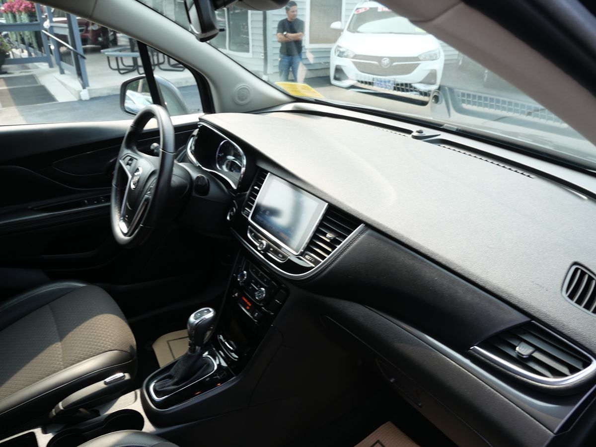 2018 Buick Encore Preferred photo 31