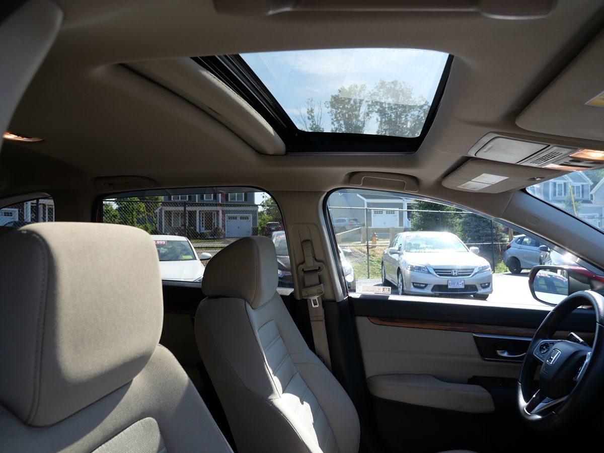 2019 Honda CR-V EX photo 30