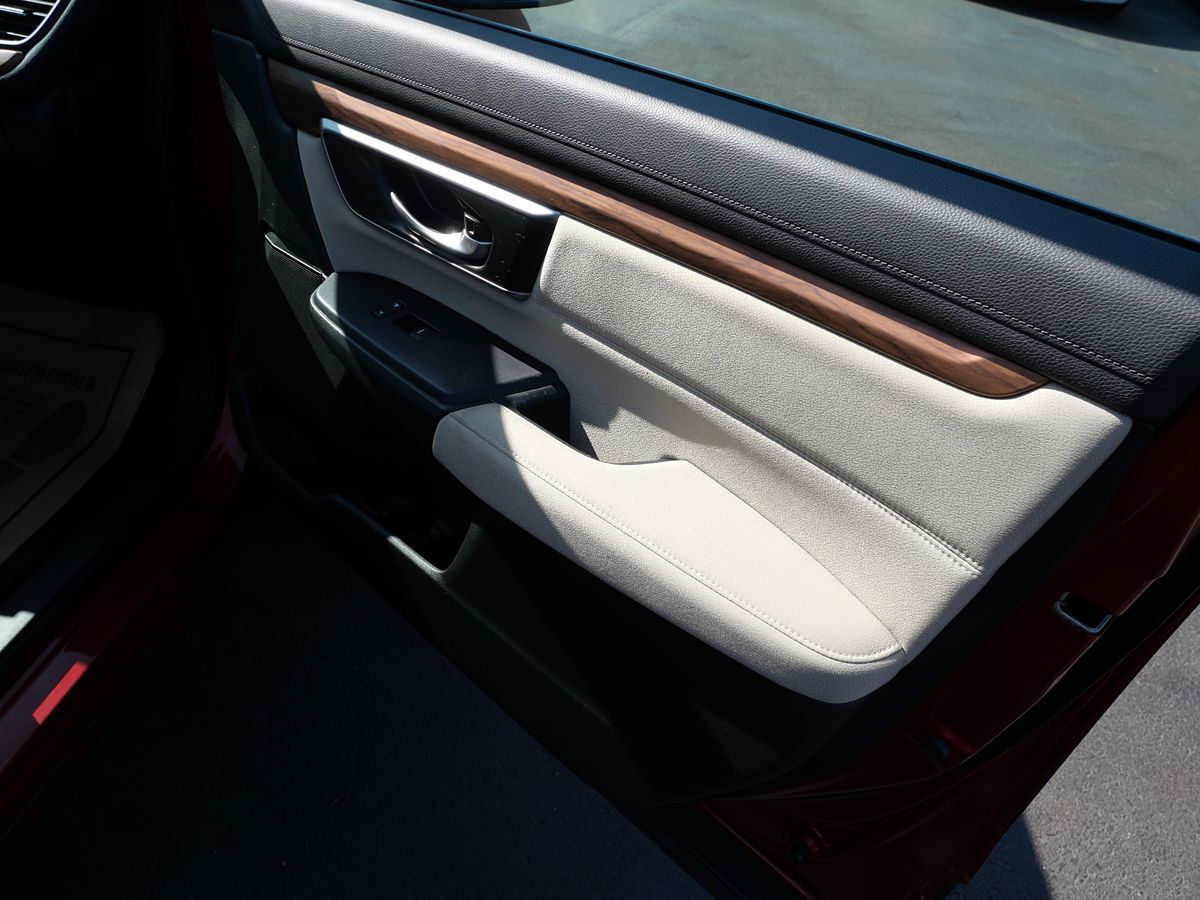 2019 Honda CR-V EX photo 32