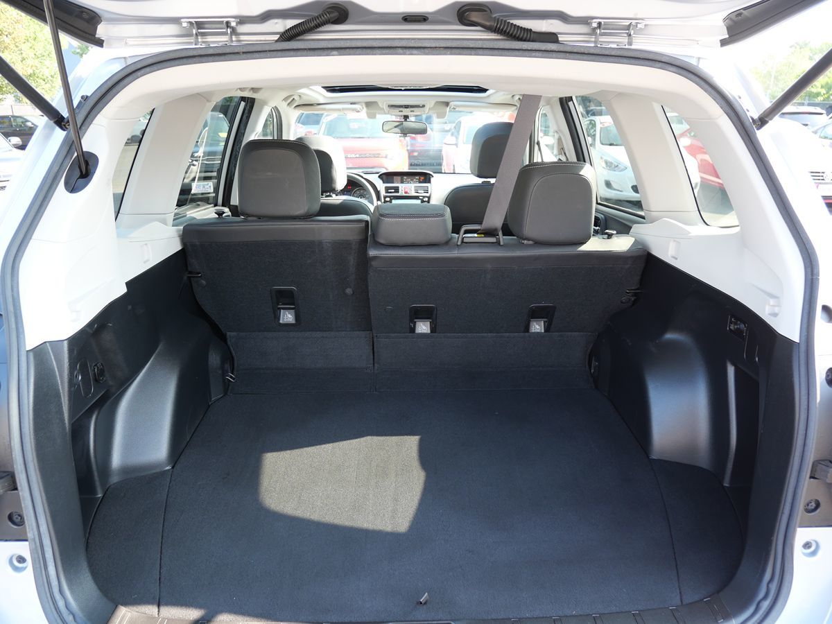 2016 Subaru Forester 2.5i Limited photo 35