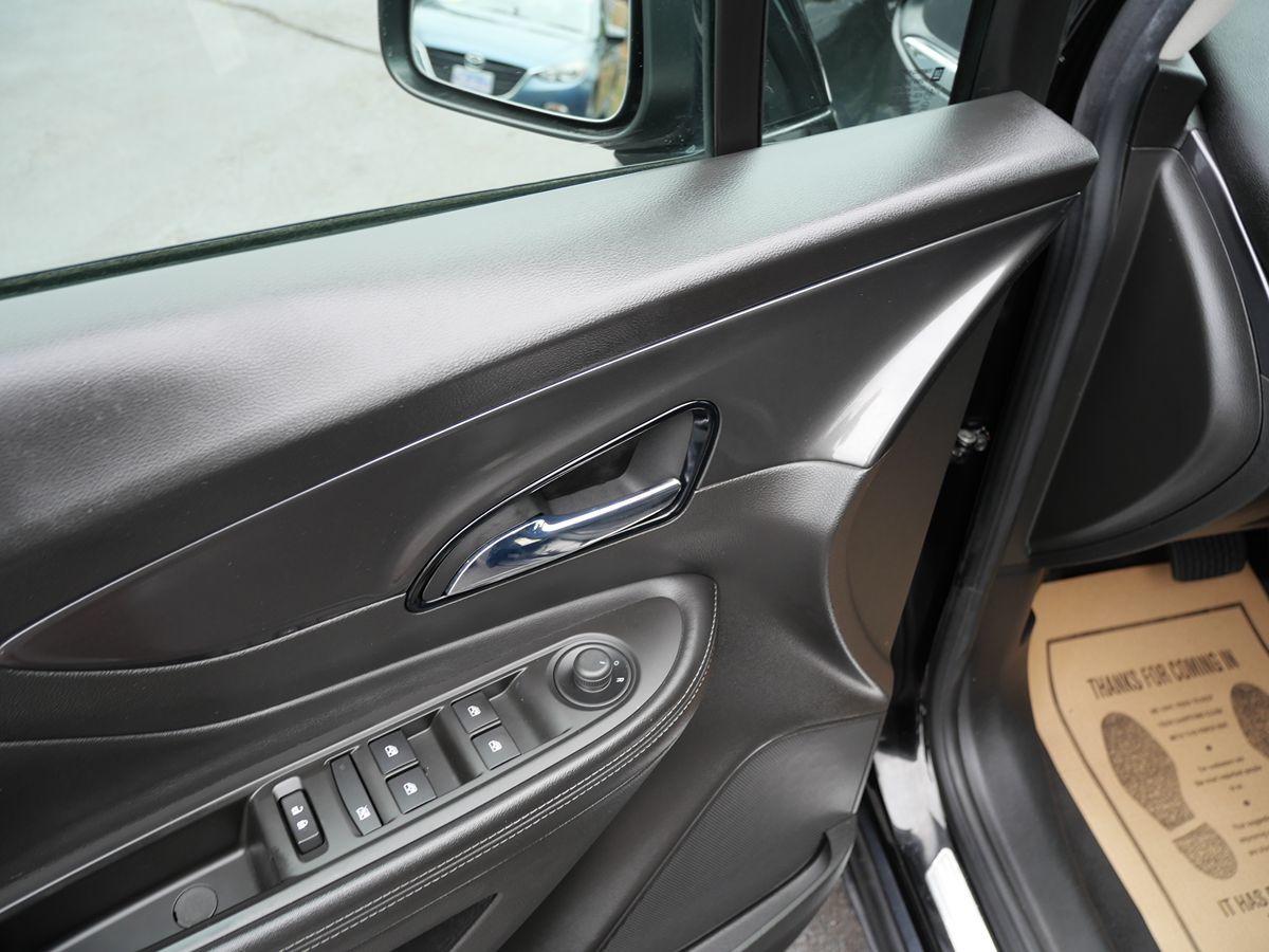 2017 Buick Encore Preferred photo 17