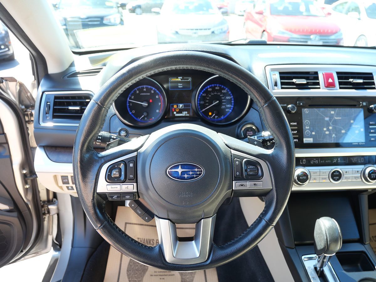 2017 Subaru Outback Limited photo 16