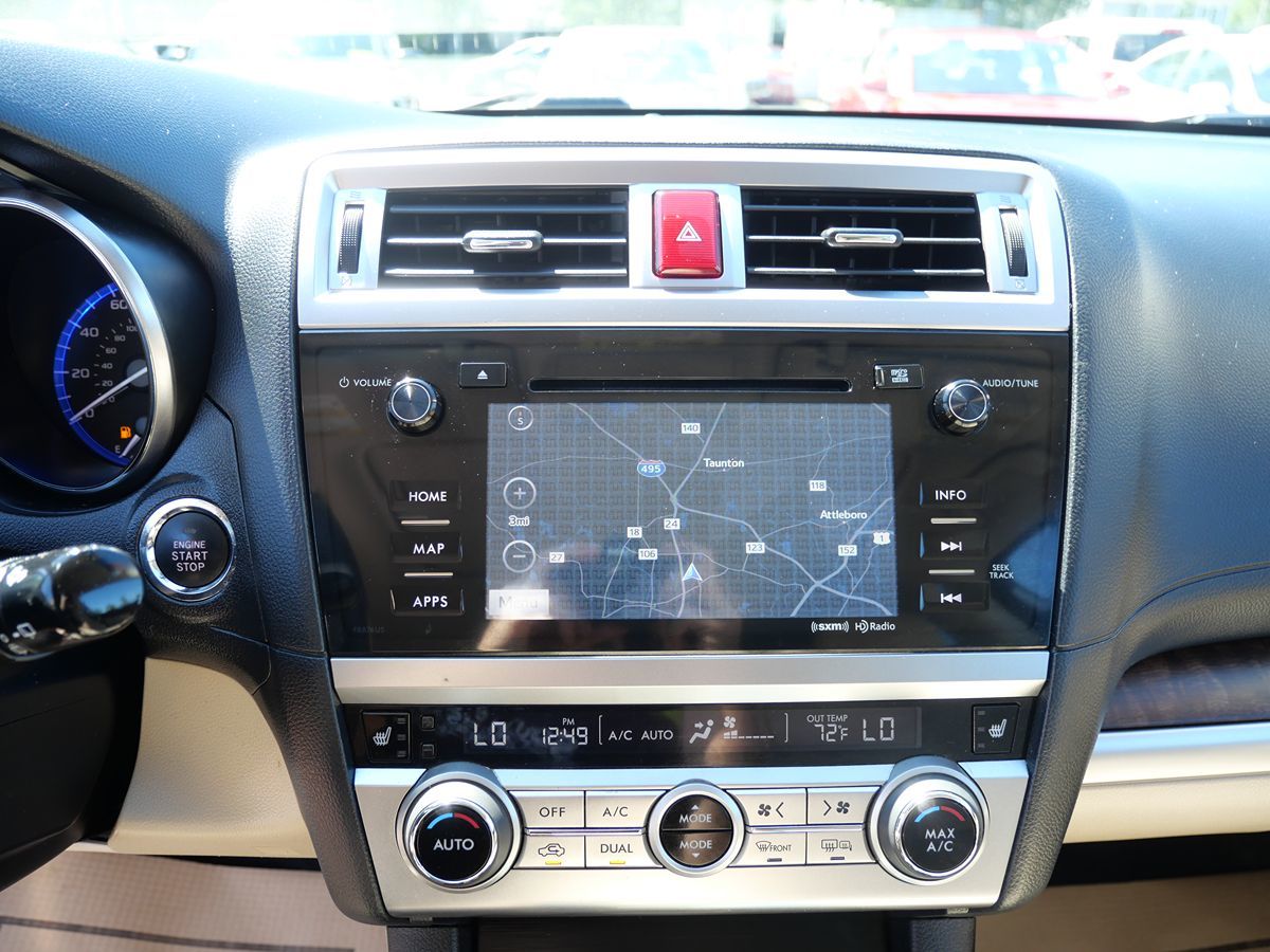 2017 Subaru Outback Limited photo 17