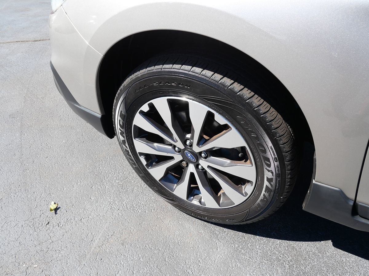 2017 Subaru Outback Limited photo 35