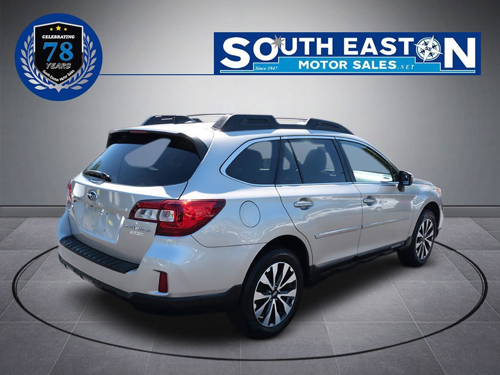 2017 Subaru Outback Limited photo 6