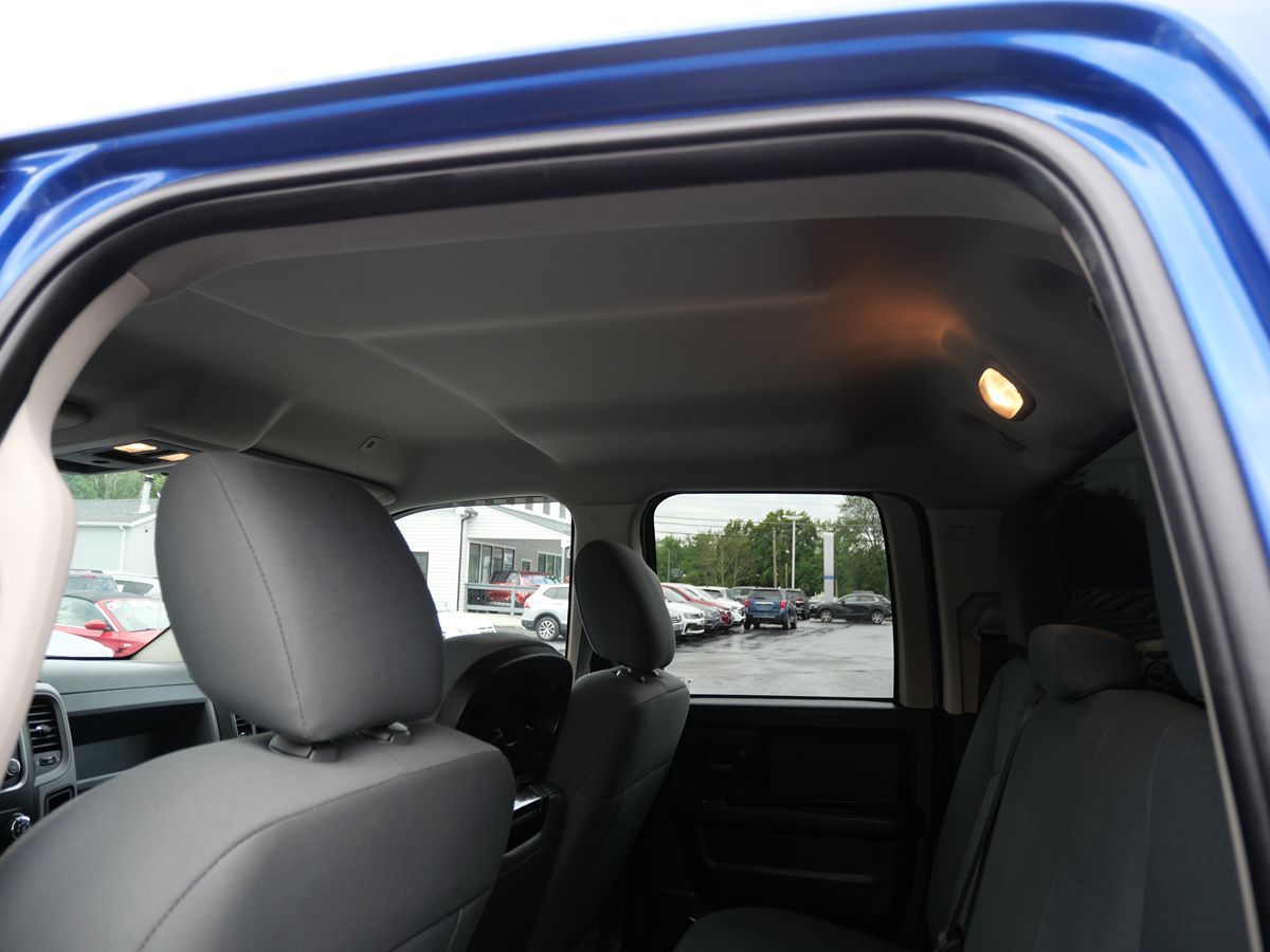 2017 Ram 1500 Express photo 19