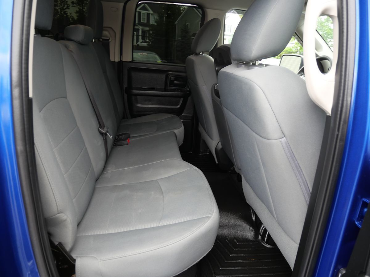 2017 Ram 1500 Express photo 21