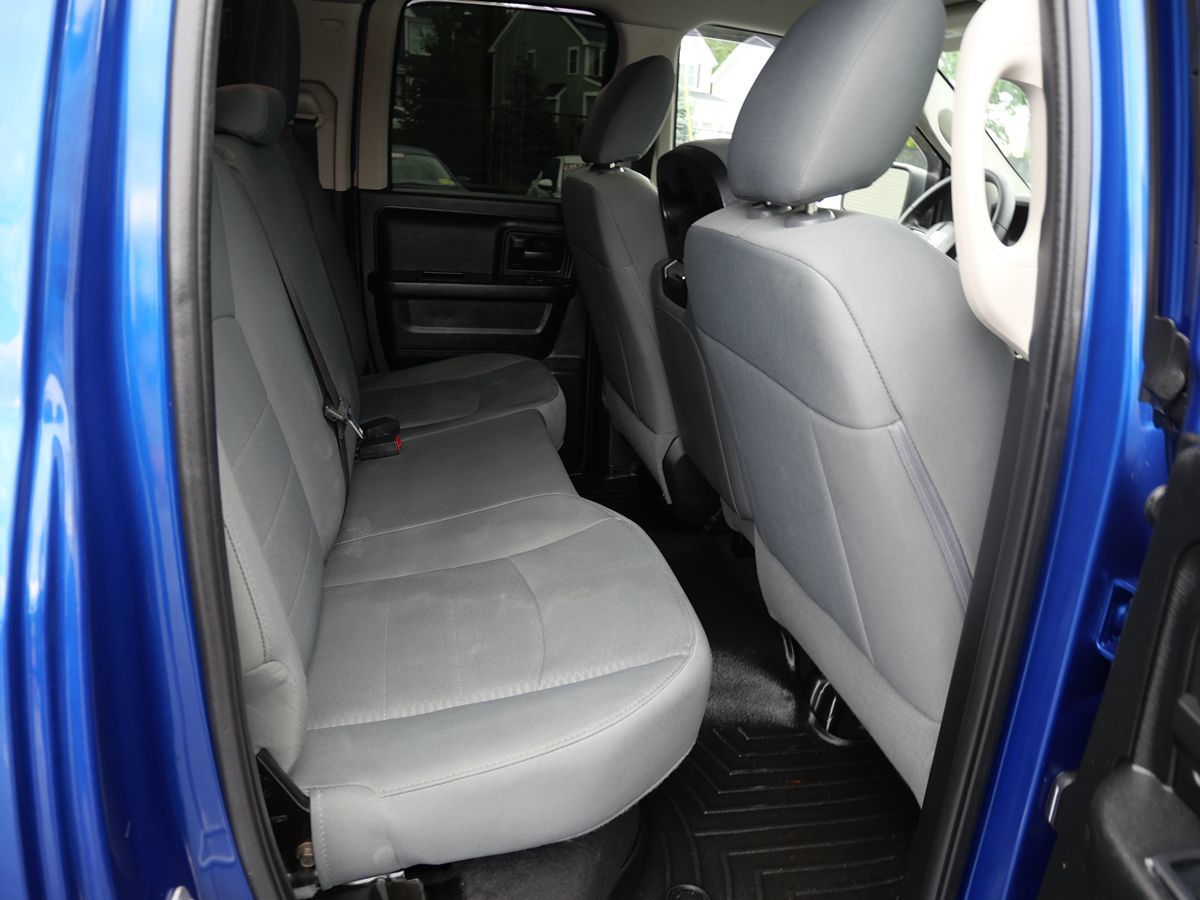 2017 Ram 1500 Express photo 22