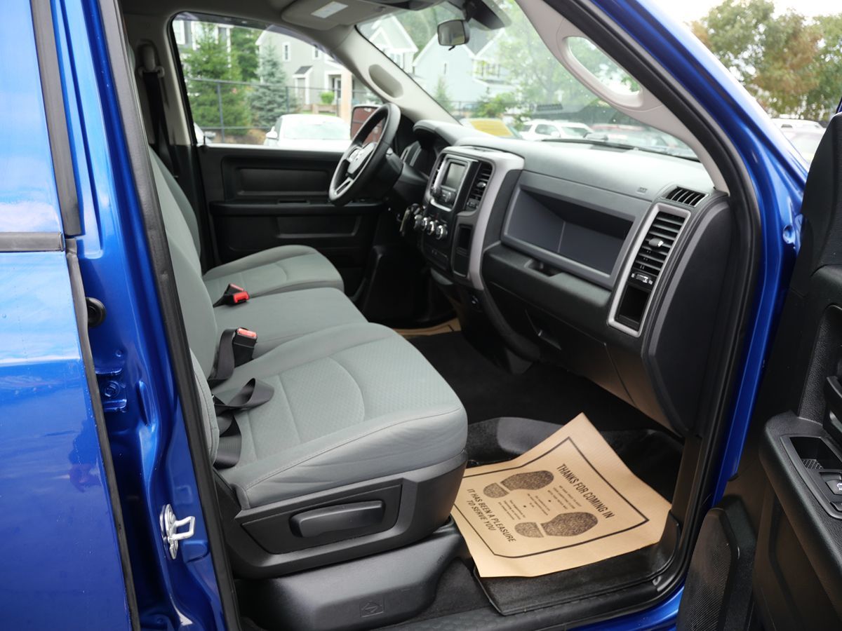 2017 Ram 1500 Express photo 25