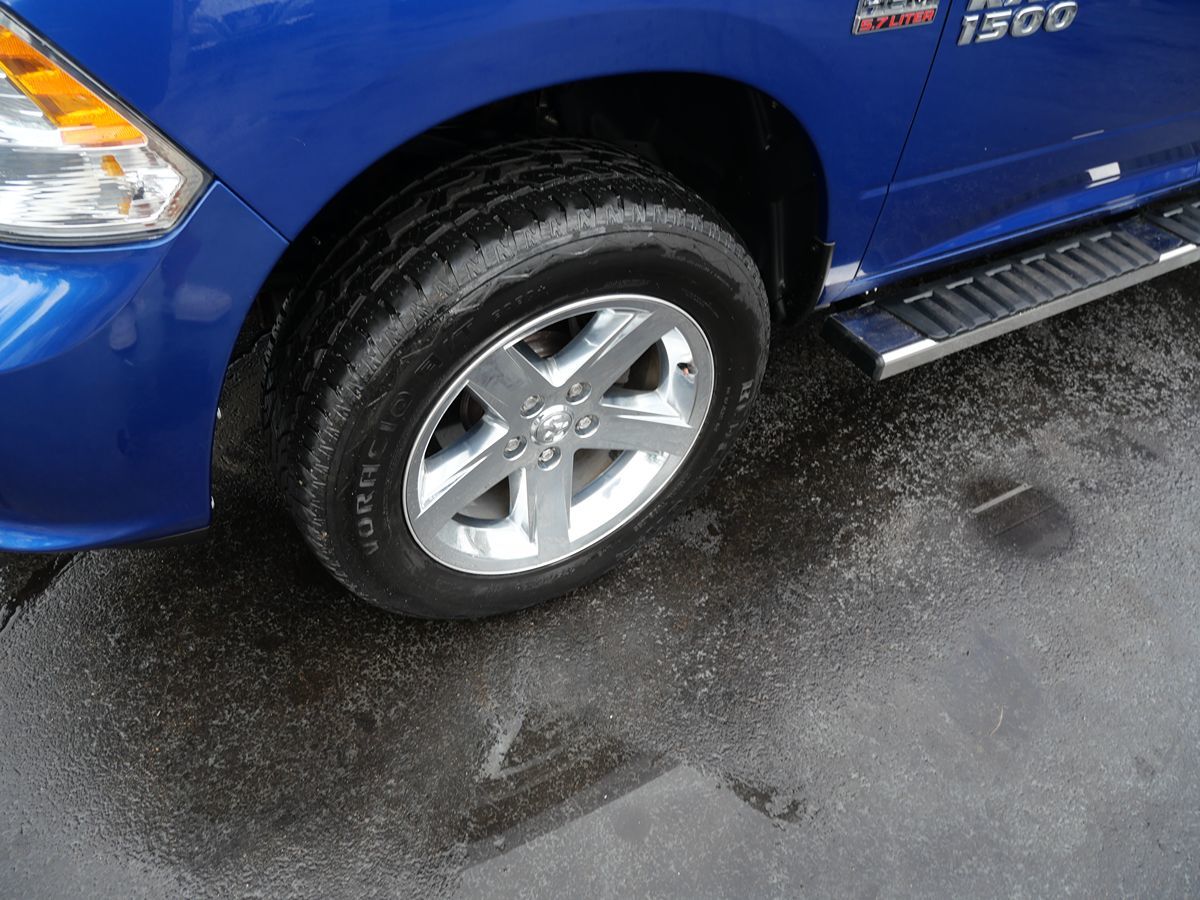 2017 Ram 1500 Express photo 33