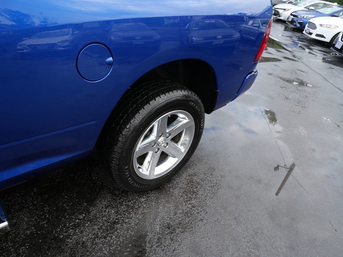 2017 Ram 1500 Express photo 2