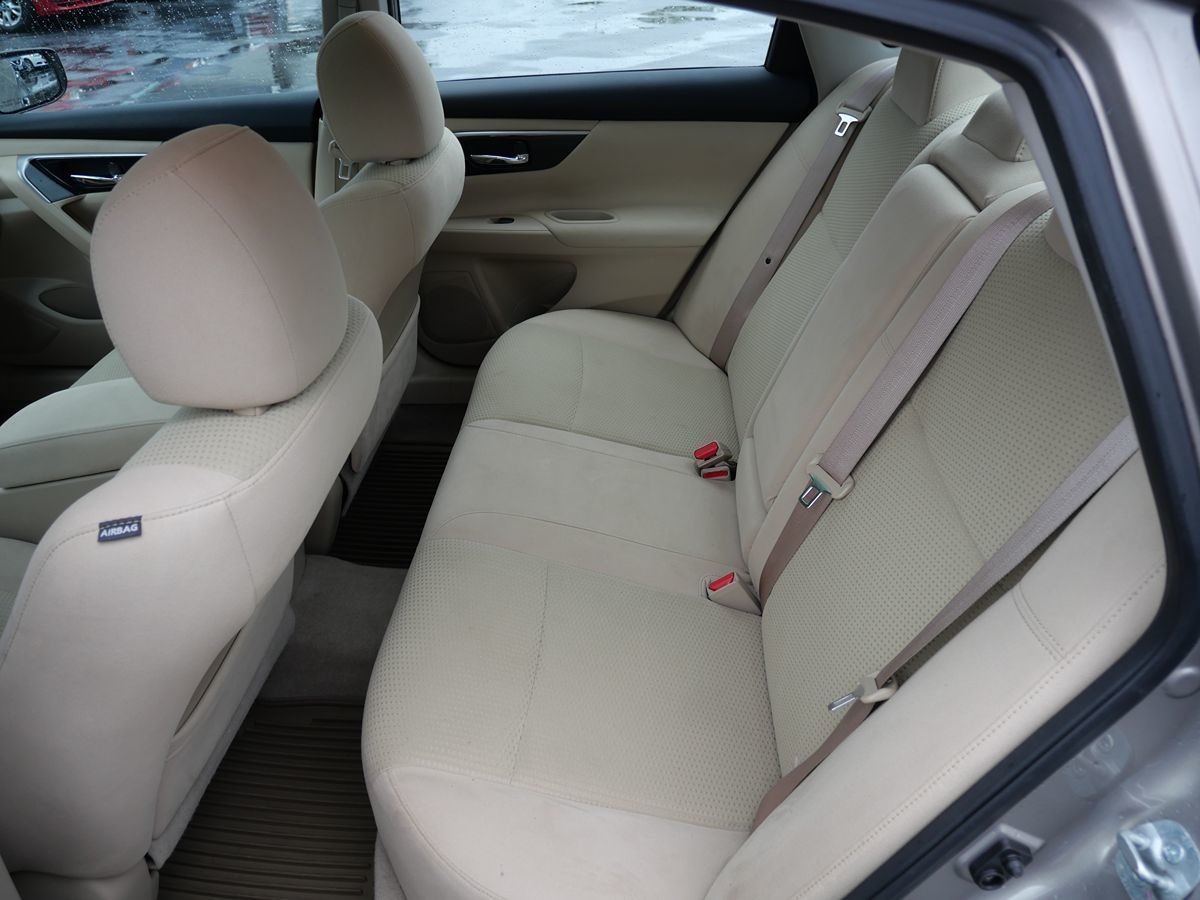2014 Nissan Altima 2.5 S photo 35