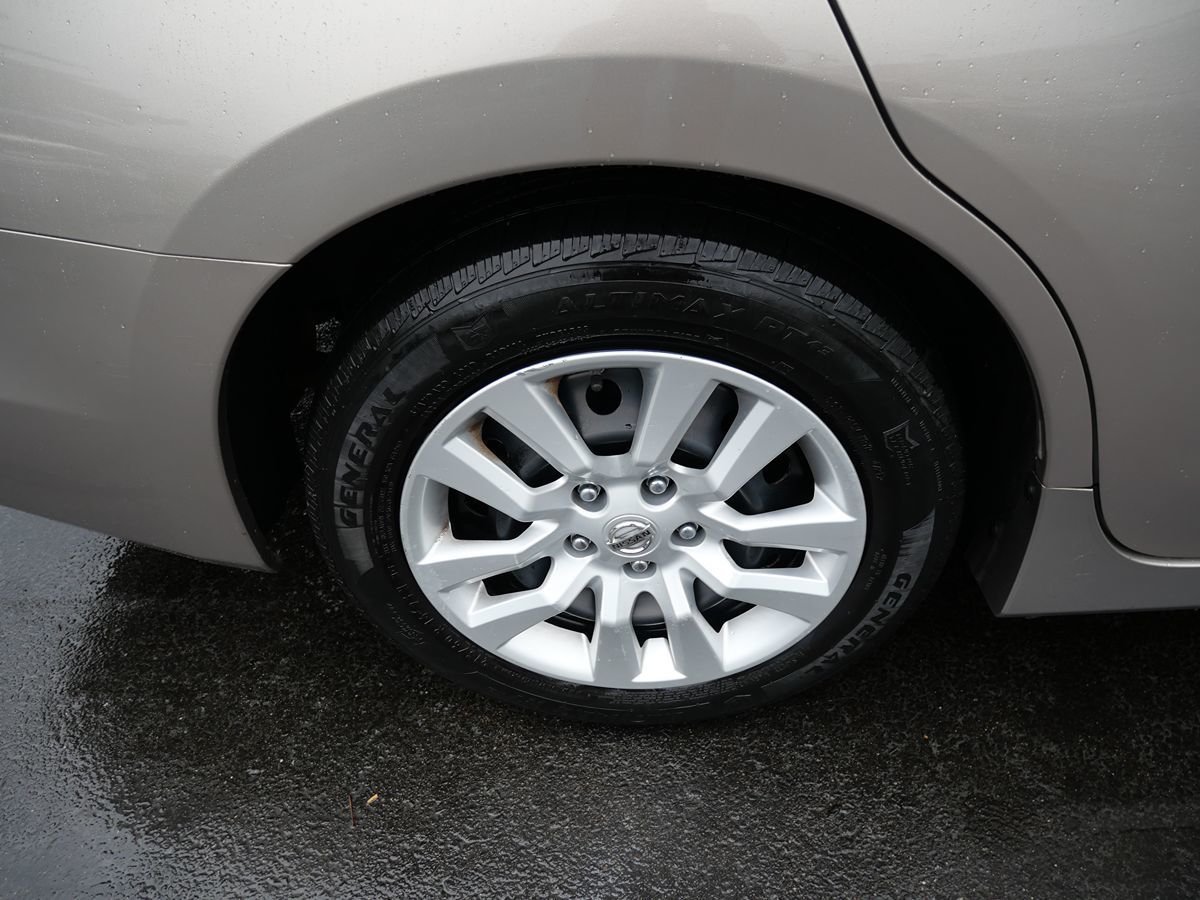 2014 Nissan Altima 2.5 S photo 39