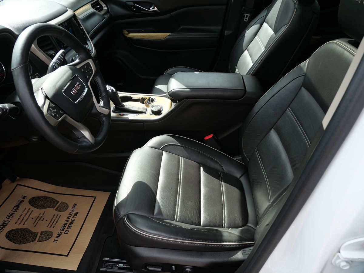 2018 Gmc Acadia Denali photo 11