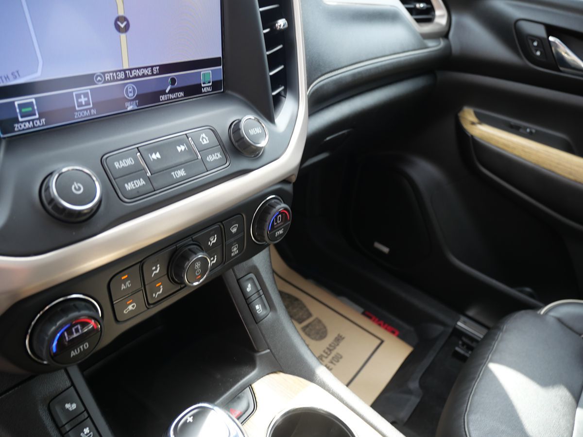 2018 Gmc Acadia Denali photo 16