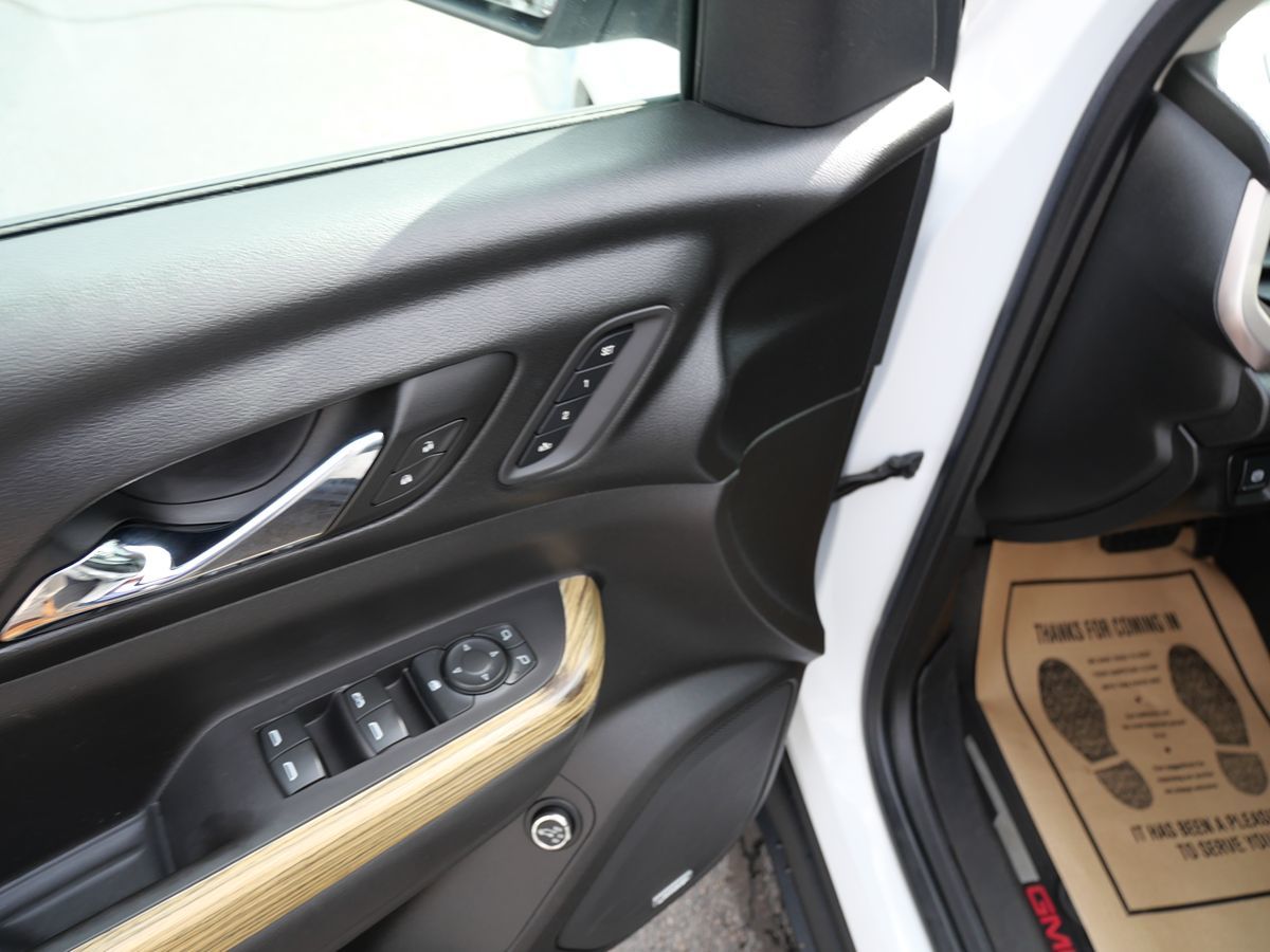 2018 Gmc Acadia Denali photo 17