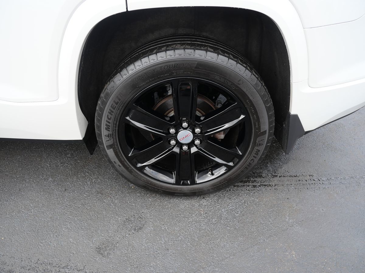 2018 Gmc Acadia Denali photo 2