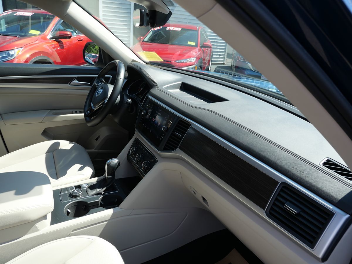 2018 Volkswagen Atlas V6 SE Technology photo 30