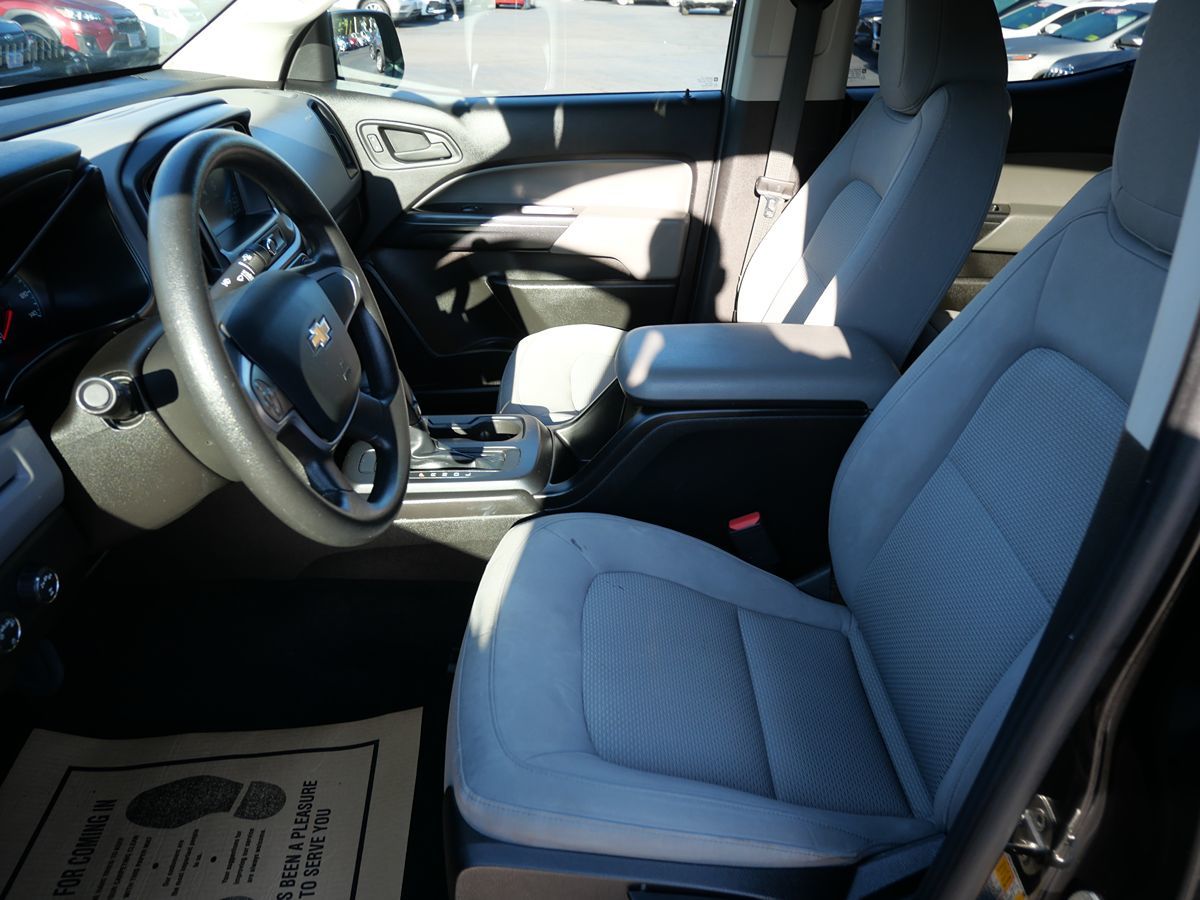 2018 Chevrolet Colorado Work Truck photo 11