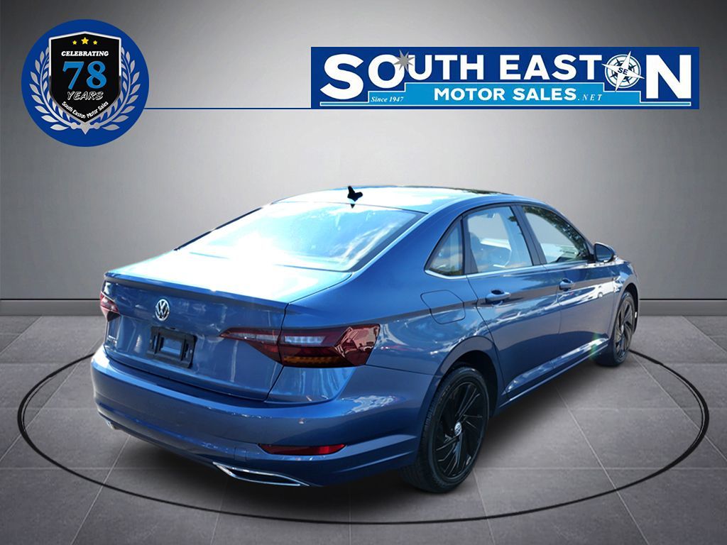 2019 Volkswagen Jetta SEL Premium photo 7