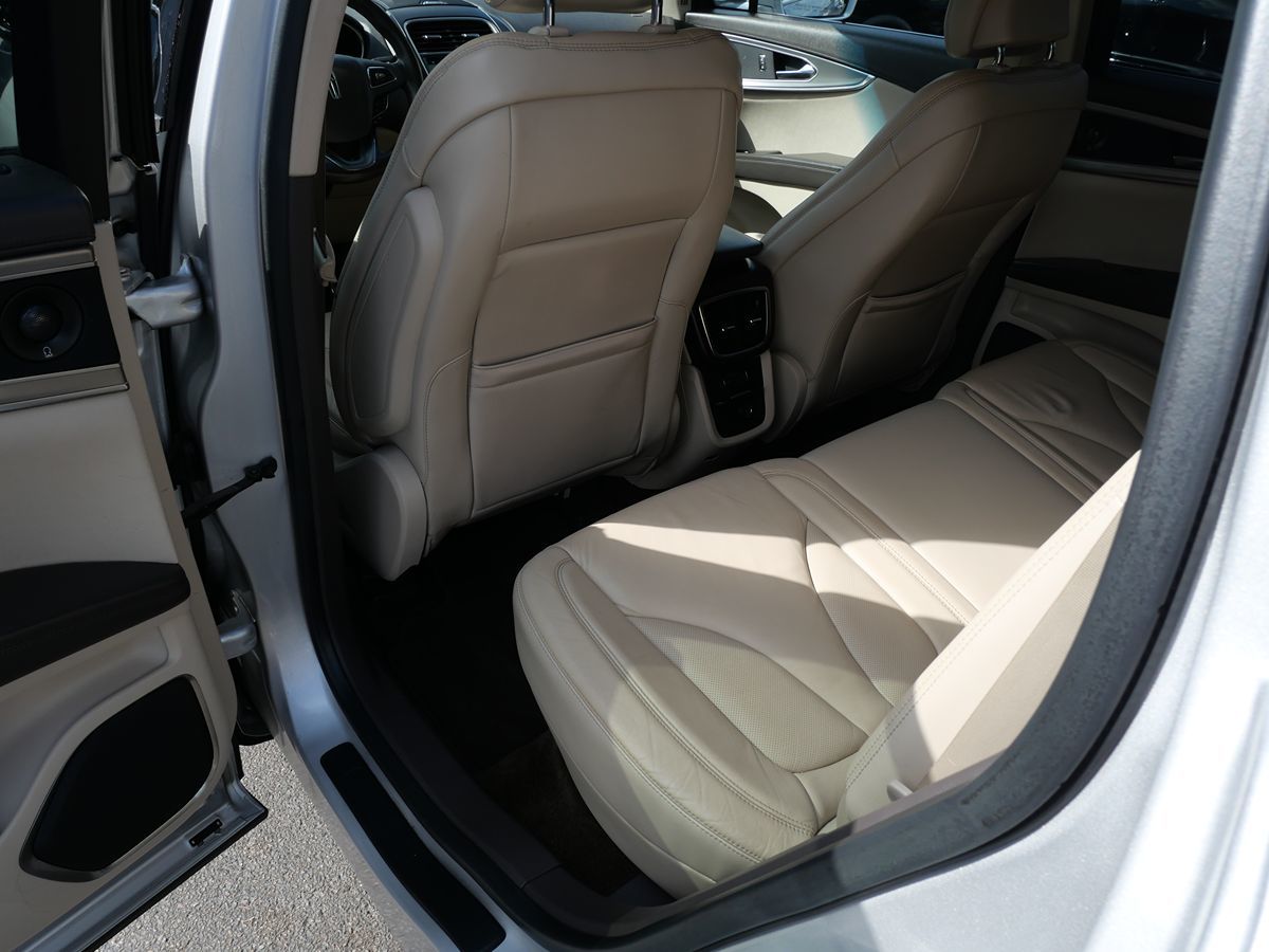 2016 Lincoln MKX Select photo 17