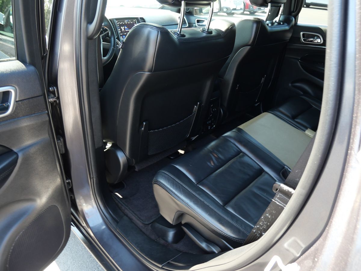 2018 Jeep Grand Cherokee Limited photo 18